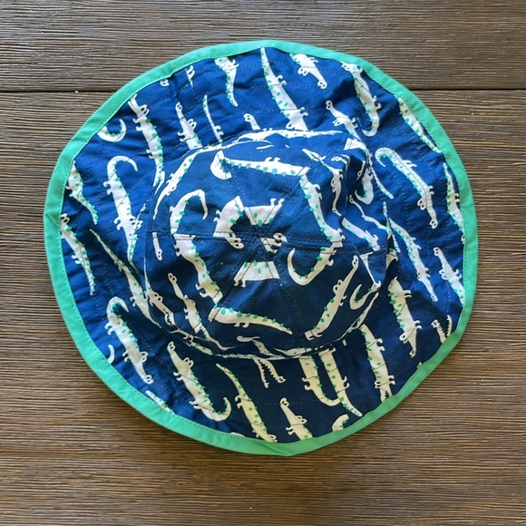 Pottery Barn Toddler Reversible Sun Hat - Picture 3 of 4